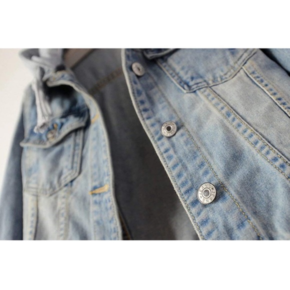 Womens Jean jacket with detachable grey hood - Picture 2 of 3